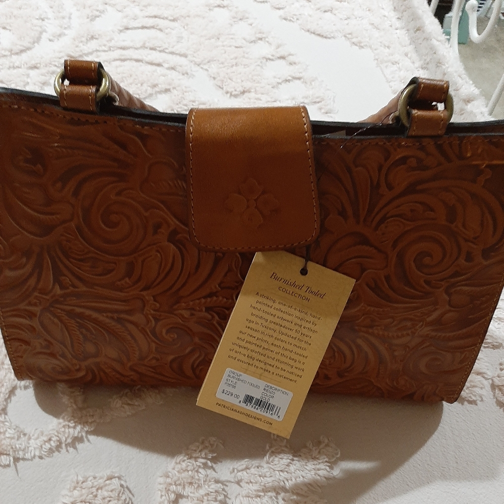 NWT Patricia Nash bag